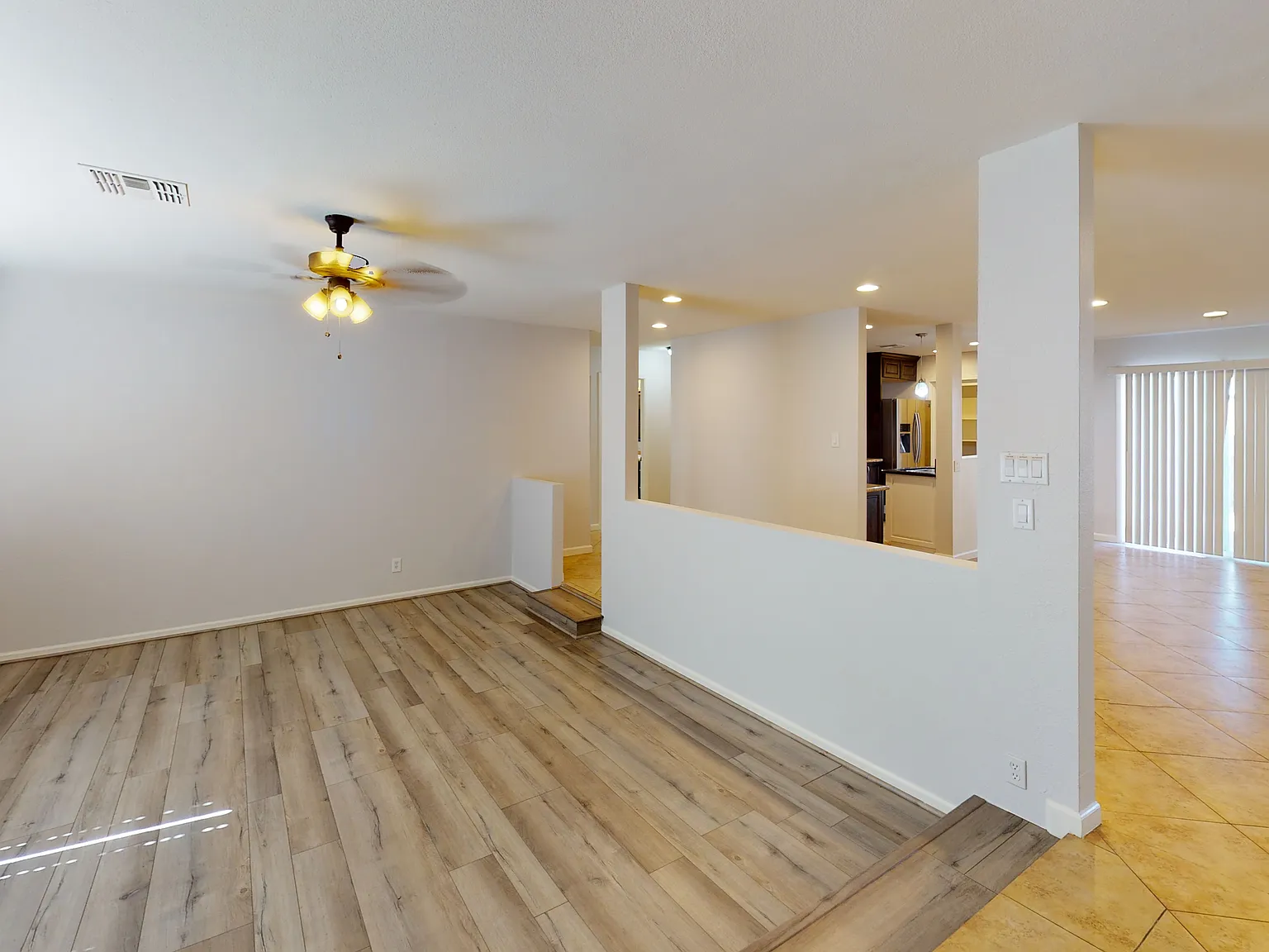 5 bed, 2756 sqft, $700 — Photo 4