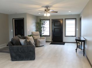3221 W 3rd St, Spencer, IA 51301