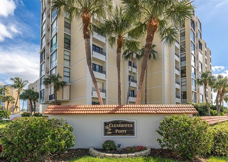 1st image of 800 S Gulfview Blvd APT 706