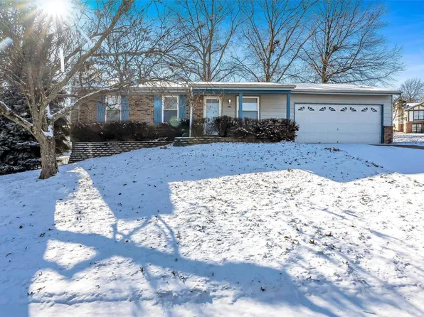 2601 Capetown Village Rd, High Ridge, MO 63049