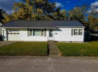 200 W Elm St, Farmland, IN 47340