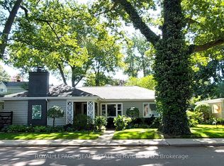 344 Maple Ave, Oakville, ON L6J2H7