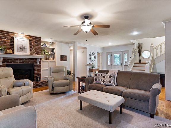 5th image of 1328 Westhoff Dr