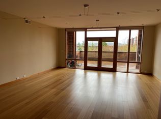 221 Wyatt Way NW #A104, Bainbridge Island, WA