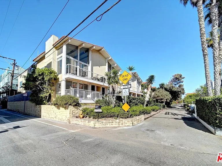 15 Spinnaker St #101 — Photo 38