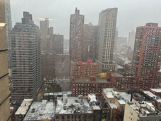 3rd image of 225 E 95th St APT 27K