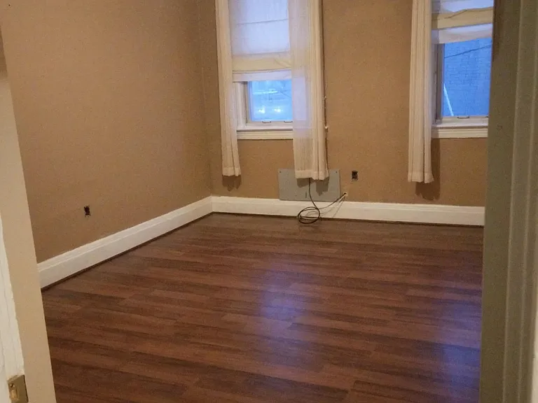 3025 Brereton St #4 — Photo 7