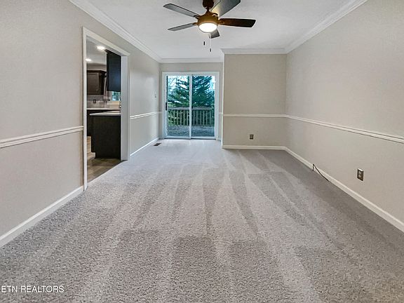 4th image of 1137 Greywood Dr