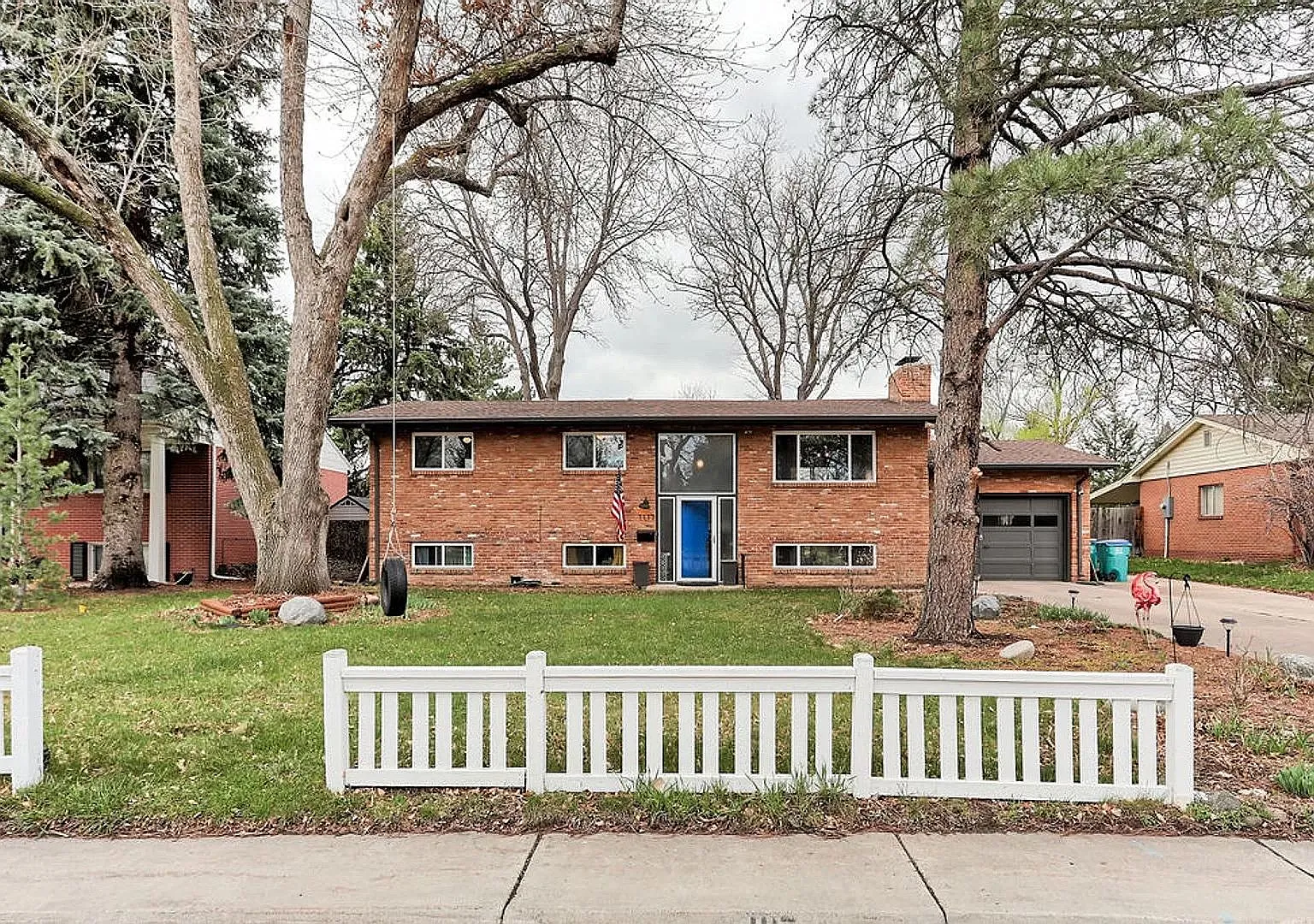 Spacious 6 Bed, 3 Bath Home for Rent in Central Fort Collins! — Photo 2
