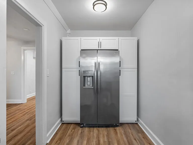 742 Washington Park #B4 — Photo 14