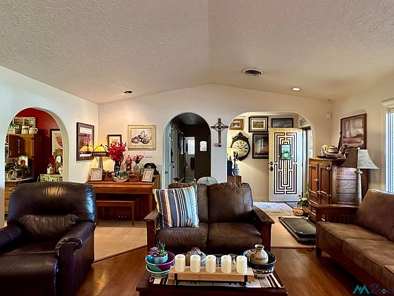 5th image of 1516 Avondale Blvd
