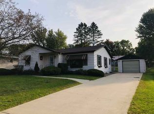 25 State St, Neillsville, WI 54456