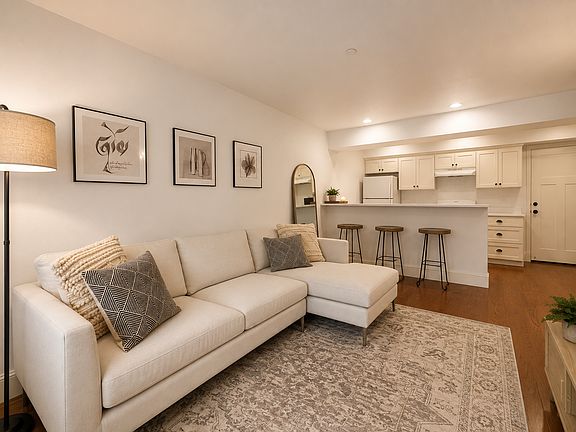 3rd image of 1707 Taylor Ave N #1707