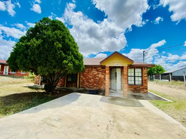 1440 Fallow Ln, Eagle Pass, TX 78852