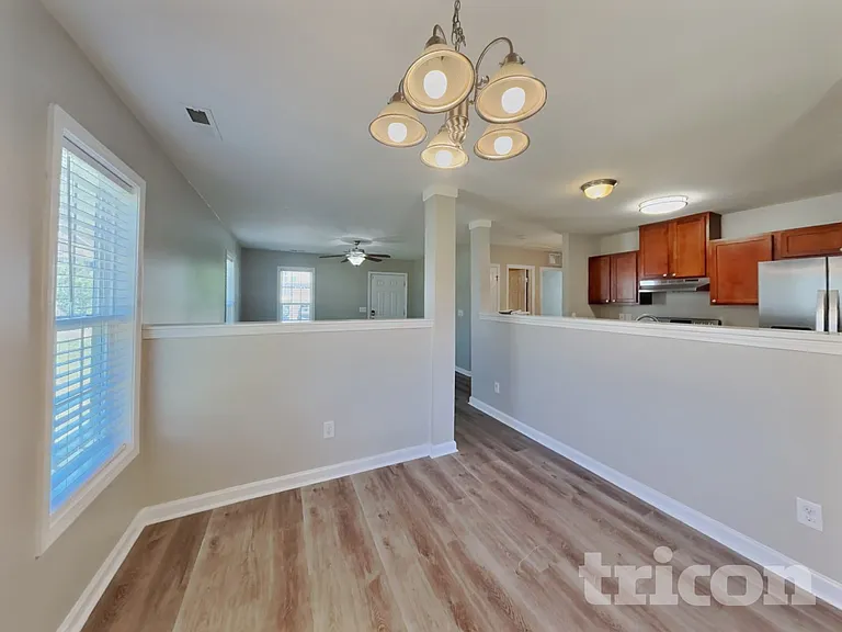 2410 King Malcolm Ln — Photo 3