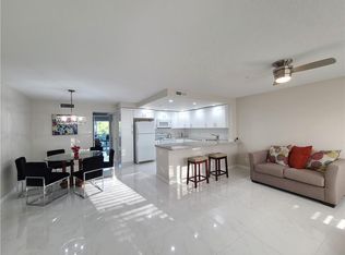 411 Greenbrier #411-C, West Palm Beach, FL 33417