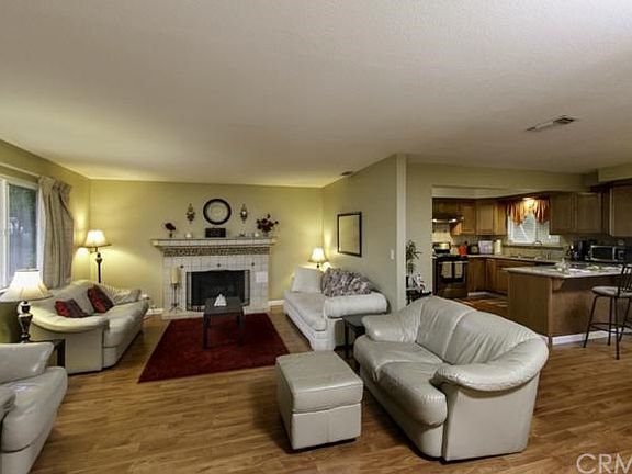 4th image of 48860 Royal Oaks Dr