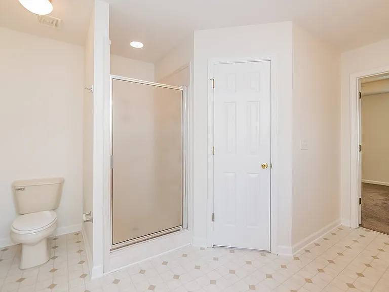 2227 Linda Shore Dr — Photo 10