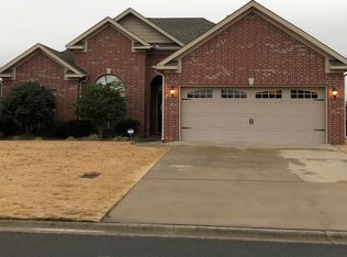 200 Four Winds Dr, Conway, AR 72034