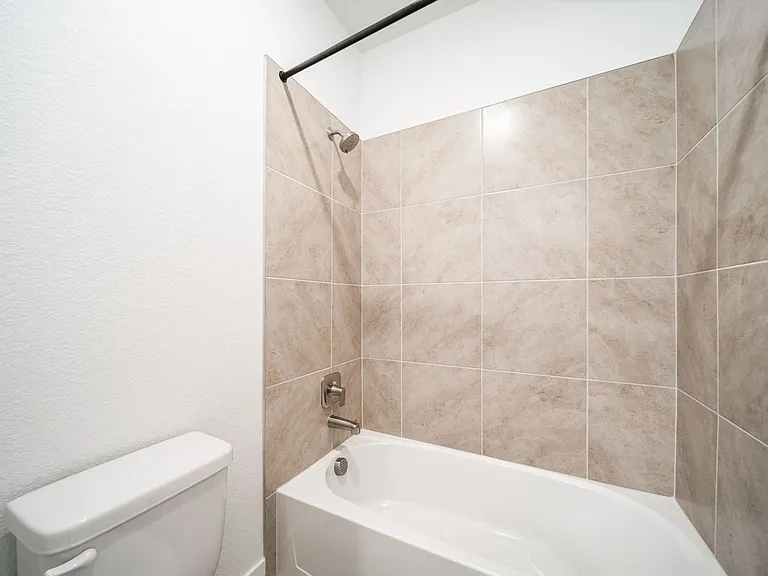 16596 Dry Camp Dr — Photo 24