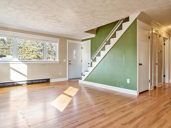 3rd image of 4444 N John Paul Rd