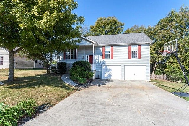 1st image of 1532 Carrie Belle Dr
