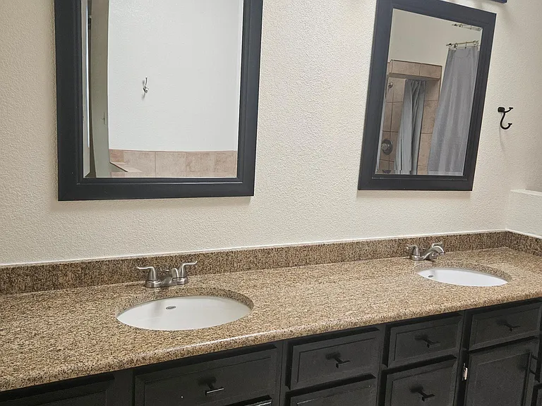 2291 La Senda Dr — Photo 7