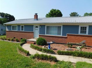 1303 Old Hickory Grove Rd, Mount Holly, NC 28120