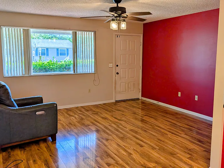 8432 SW 108th Ln — Photo 5