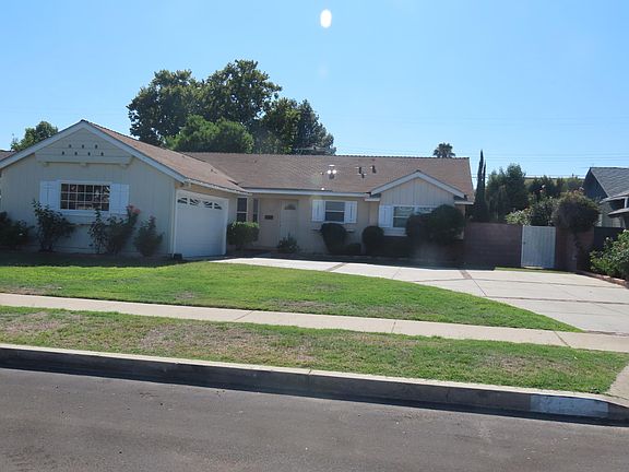 Additional street view