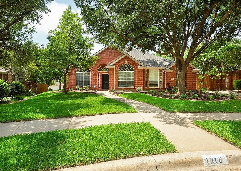 1st image of 1218 Bel Air Dr