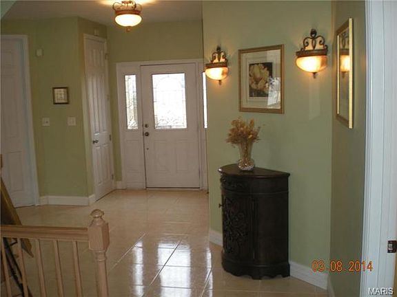2nd image of 4 Terri Ann Ct