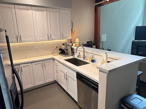 Current, recently remodeled kitchen