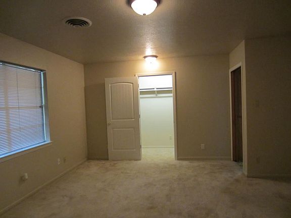 5th image of 1320 Dartmouth Pl