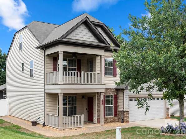 523 Danson Dr, Fort Mill, SC 29715