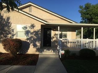 1841 Leoni Dr, Hanford, CA 93230