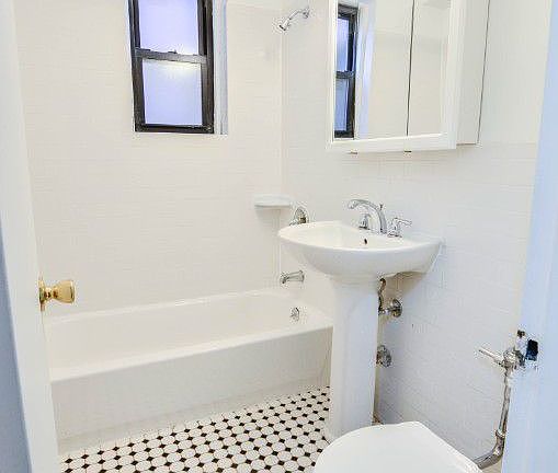 4th image of 3989 50th St APT 3K