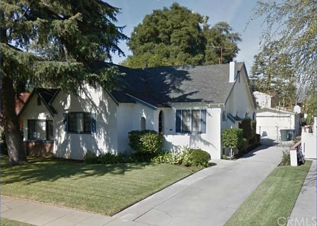 1st image of 439 W Kenoak Dr