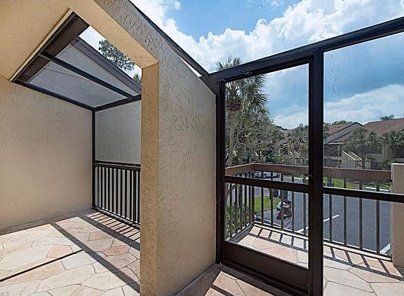 3rd image of 1822 Kings Lake Blvd APT 201
