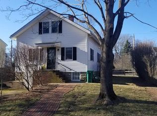 592 Ash St, Brockton, MA 02301