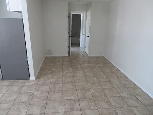 3rd image of 1240 Dealynn St APT 12