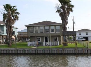 115 Four Master Rd, Freeport, TX 77541