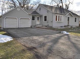 2512 Berkey Ave, Goshen, IN 46526