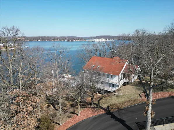 21 Jonathan Ct, Lake Ozark, MO 65049