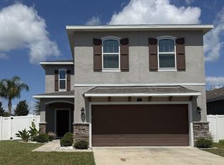 1010 Atlantic Ave, Fruitland Park, FL 34731