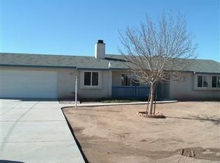 11818 Hawthorne Ave, Hesperia, CA 92345