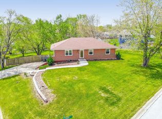 1406 Carrol Dr, Pleasant Hill, MO 64080