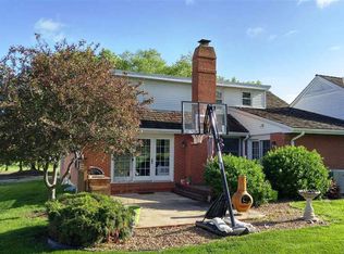 1004 Palmer Pl, Clinton, MO 64735