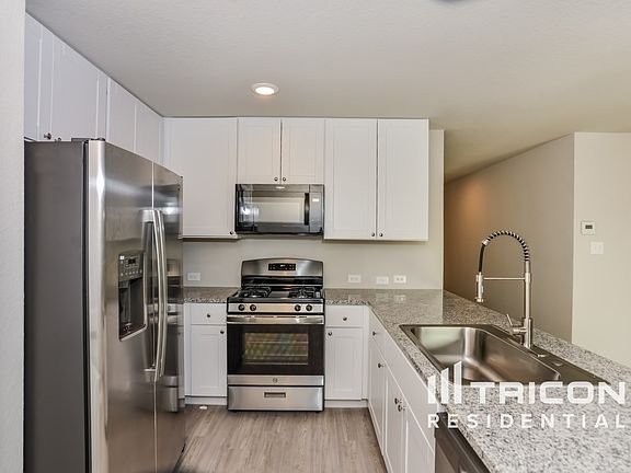 4th image of 7802 Blue Gulf Dr