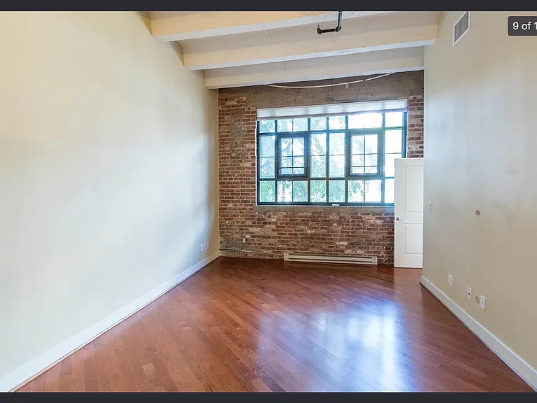 1701 Kalorama Rd NW — Photo 5